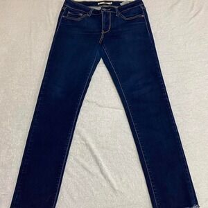 Levi's Navy blue 711 skinny women W27 jeans with frayed hem has been cut. SKU182